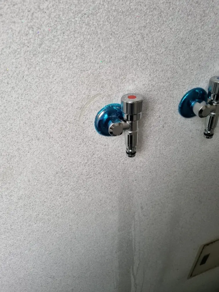 베란다 수도꼭지 2